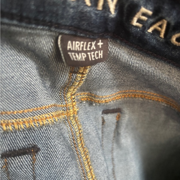 American Eagle Dark Wash Denim Jeans - Picture 4 of 4